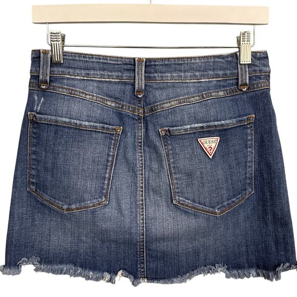 Retro Guess Jeans Denim Mini Skirt Button Front Frayed Hem 5 Pocket Size 28 - Picture 2 of 10